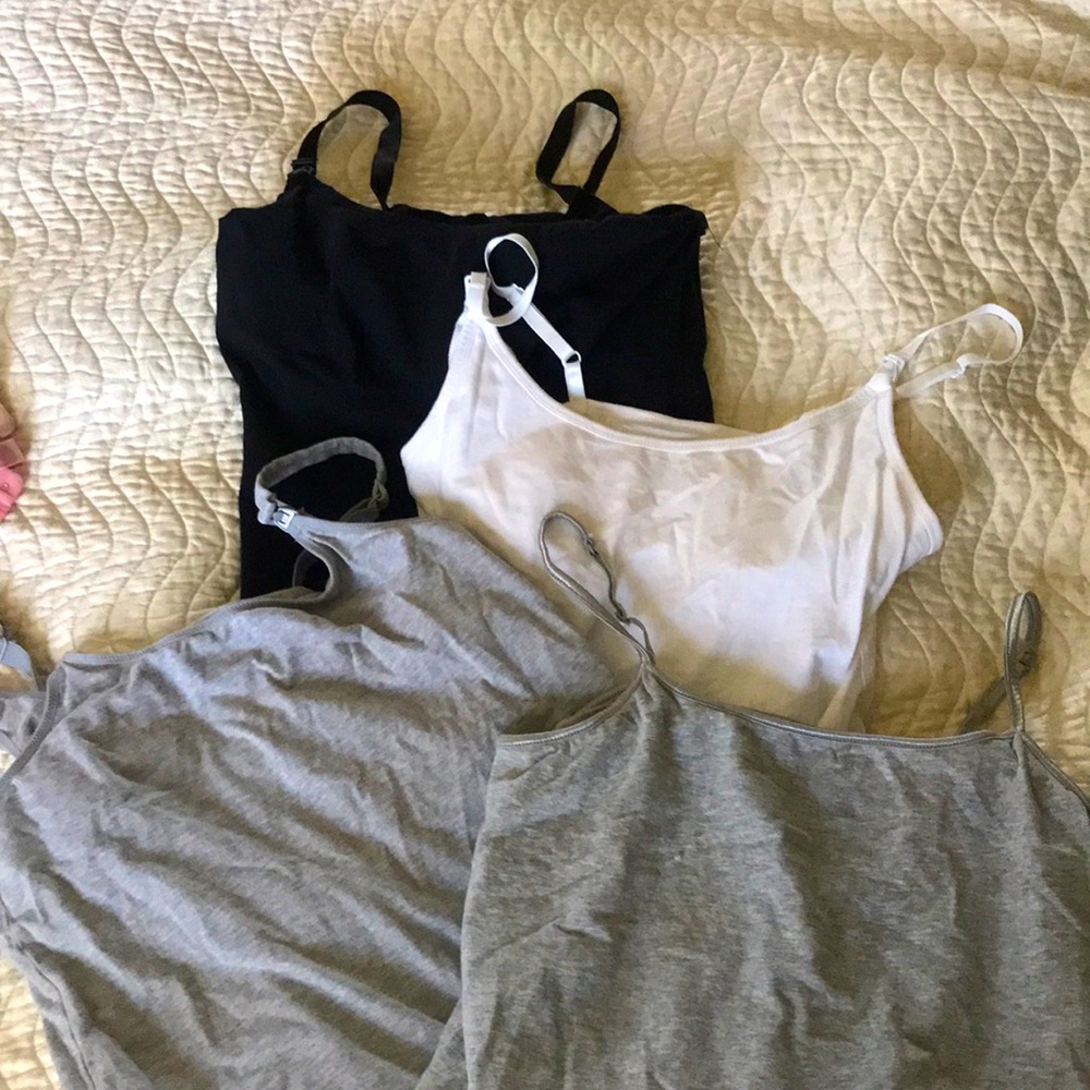4 nursing tanks size M and L